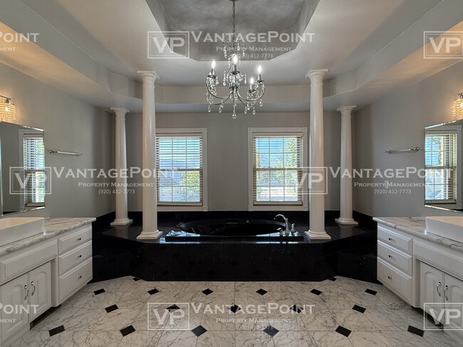 Photo - 3121 Squire Ct