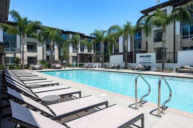 Photo - The Overlook Santa Clarita