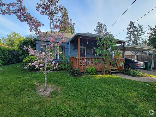 Building Photo - 13220 SW Hazel St Rental