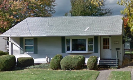 Photo - 3058 W 24th St