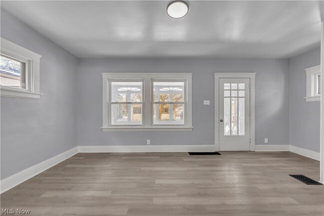 Photo - 3937 W 22nd St