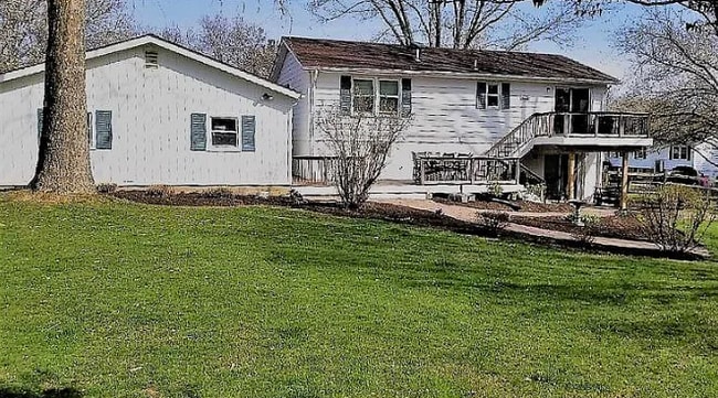 Photo - 24200 Bush Hill Rd
