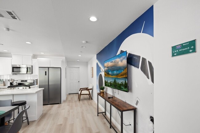 Photo - 4157 Normandie Ave Unit #4159