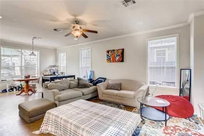 Photo - 5208 Martin Ave