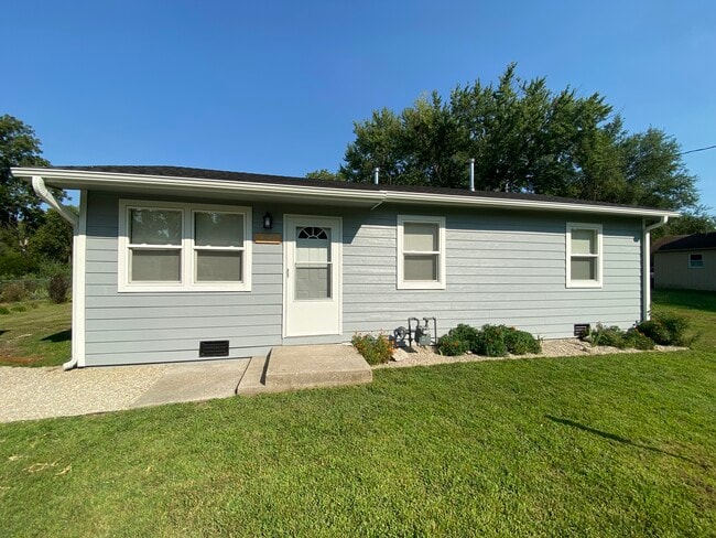 Building Photo - 1934 Ne Madision