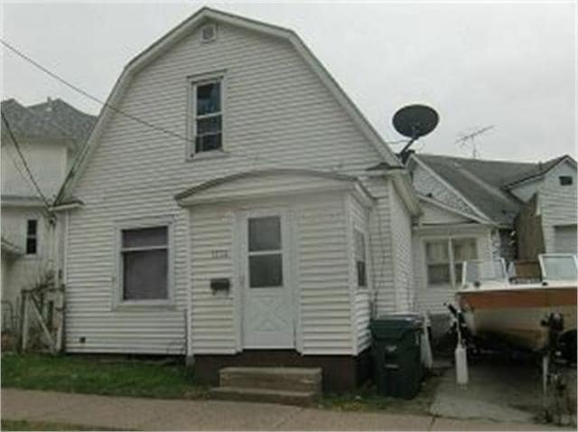 Building Photo - 1234 E 4th St Rental