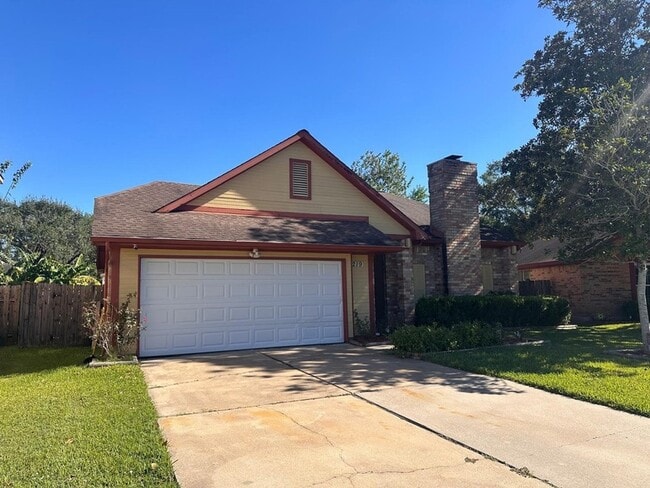 Photo - 219 Kings Ct