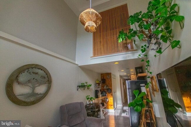 Building Photo - 1814 Christian St Unit 1