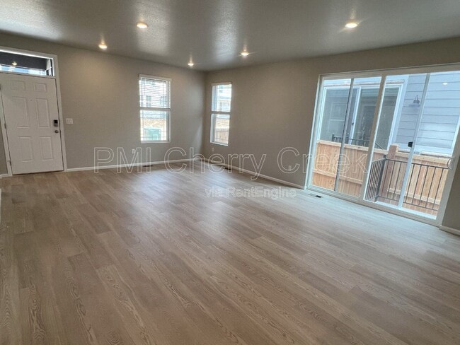 Photo - 741 N Tempe St