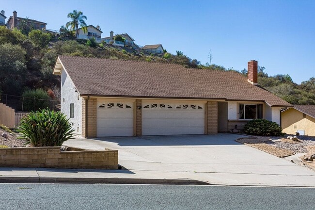 Photo - Traditional Home in North Fletcher Hills!