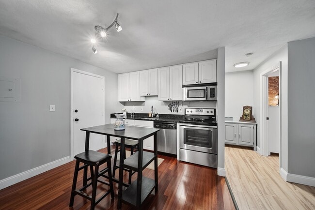 Photo - 33 Andrew St Unit 26