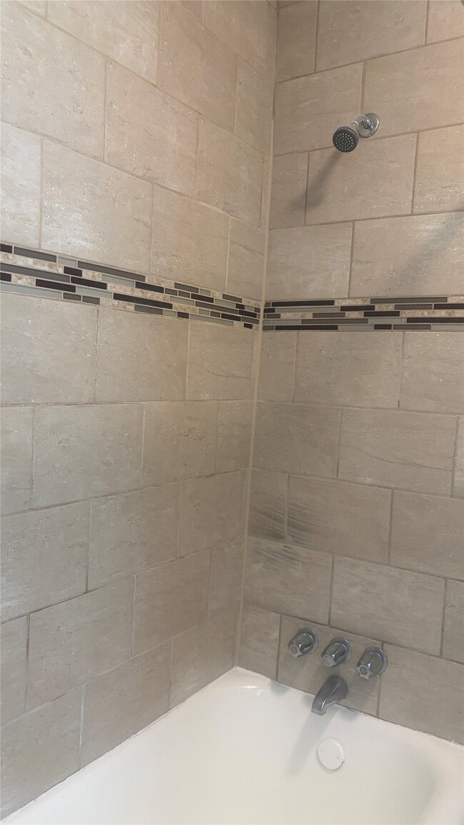 Photo - 4302 Polk St Unit 7