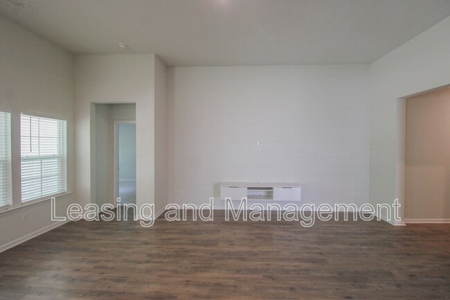 Photo - 150 Daniels Creek Cir