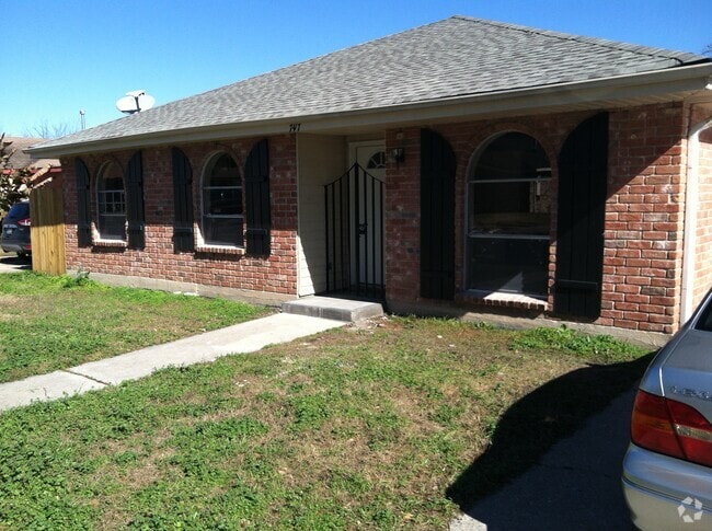 Building Photo - 7414 Edward St Rental