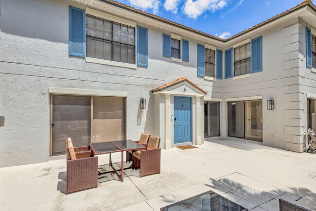 Photo - 355 Prestwick Cir Unit 4