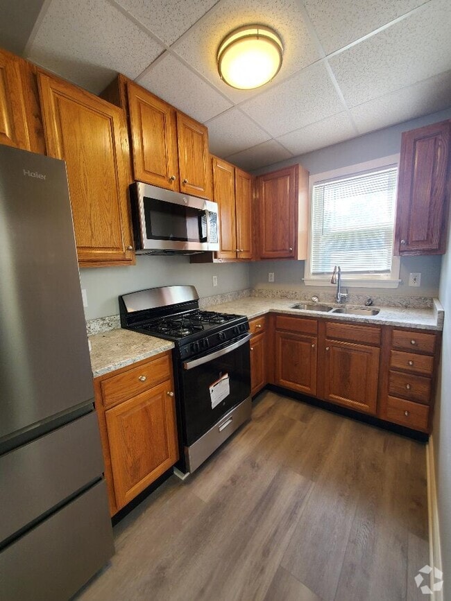 Building Photo - 403 Manchester St Rental