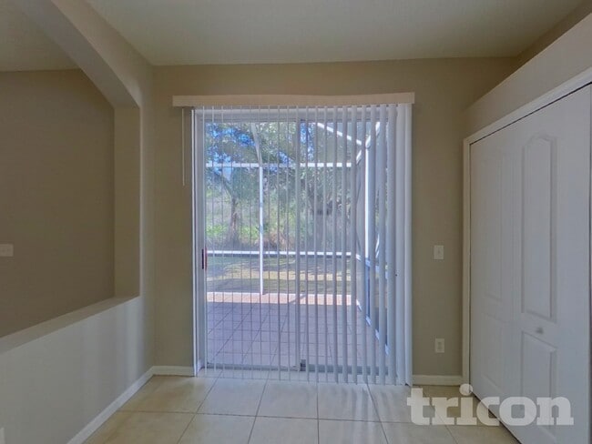 Photo - 10314 Goldenbrook Way