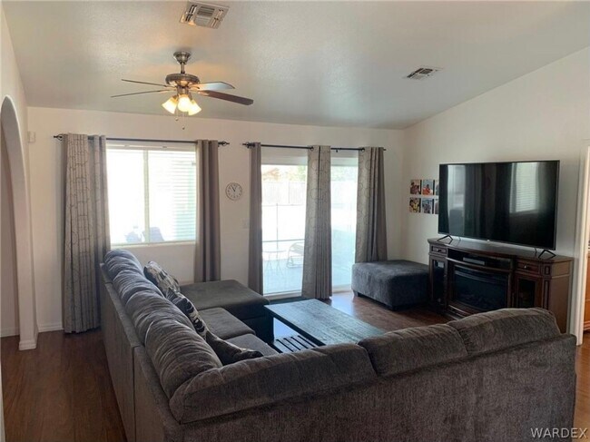 Photo - WINTER RENTAL Stunning Pool Home in Highly...