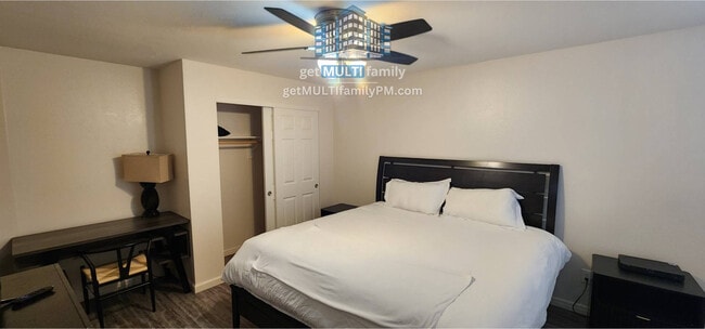Photo - 515 W Pebble Beach Dr Unit # 513