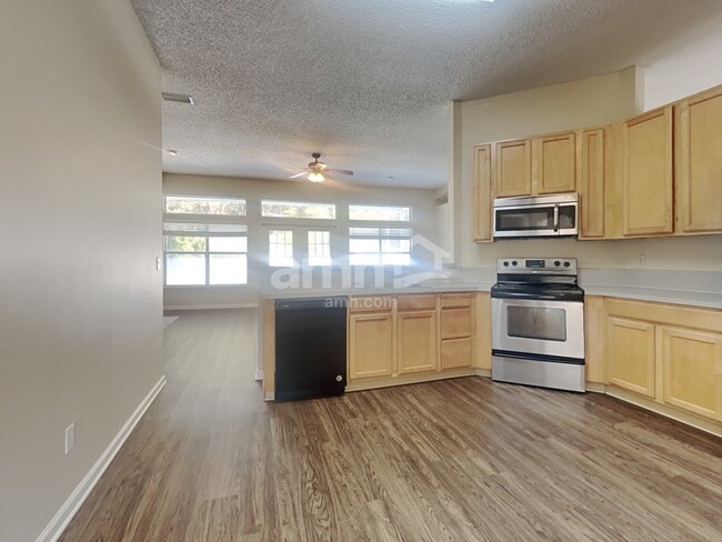 Photo - 23856 Flora Parke Blvd