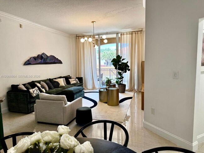 3001 NE 185th St Unit 225