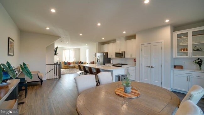 Photo - 2630 Jetstream Rd