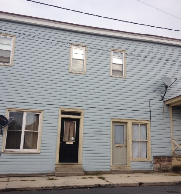 Building Photo - 5 N Washington St Rental