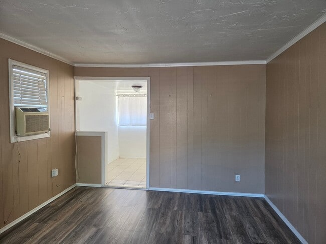 Photo - 1308 W Fern Dr