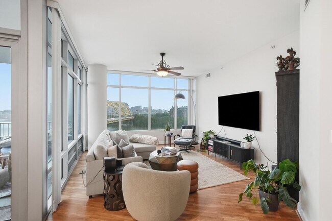 400 Riverboat Row Unit 1101