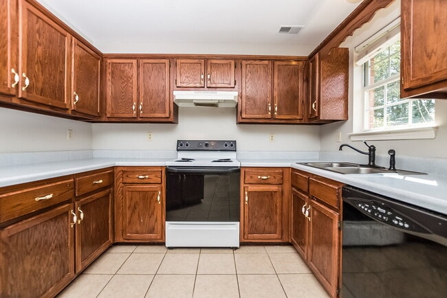 Photo - 4371 Shadow Ridge Dr