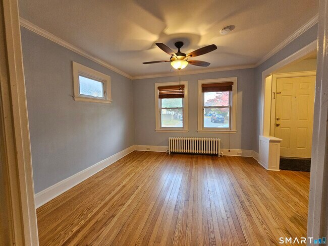 Photo - 57 Dalewood Ave