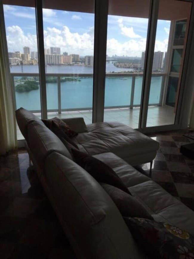 Photo - 3370 Hidden Bay Dr