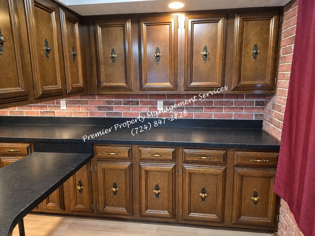 3811 Sunflower Rd