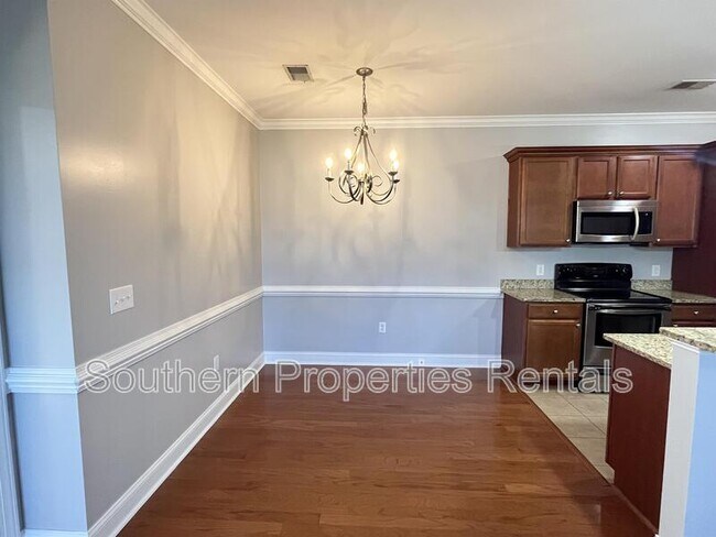 Photo - 411 Gallery Dr Unit 204 - 1