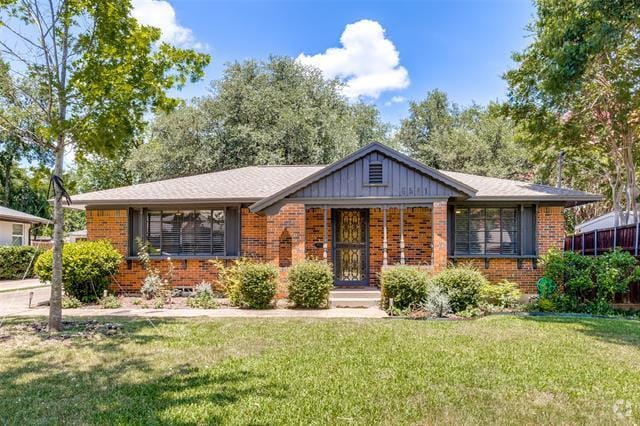Building Photo - 6581 Patrick Dr Rental