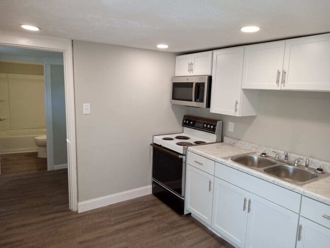 Photo - 1222 Broadway