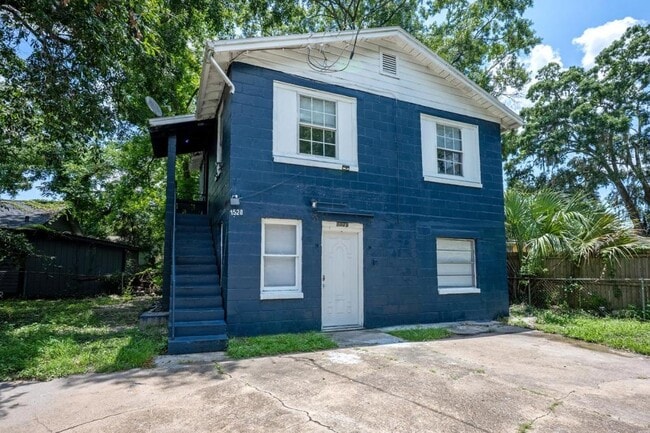 Photo - 1526 W 22nd St