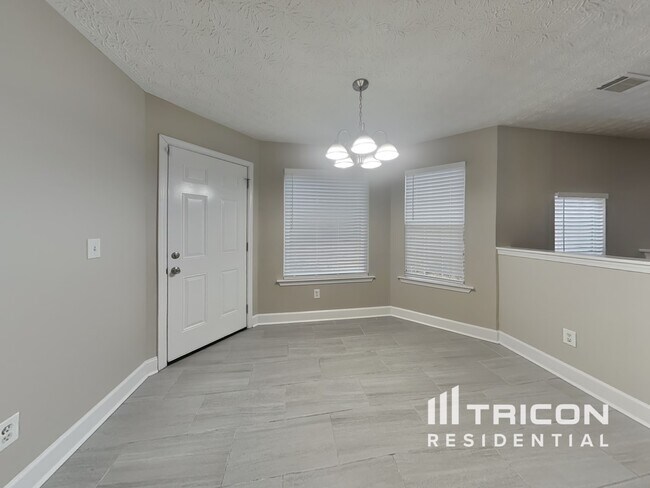 Photo - 12573 Lakeside Pkwy