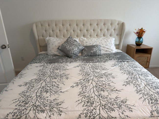 Building Photo - 134 Maravillas Bnd