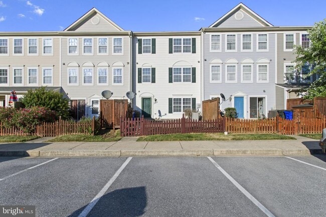 Building Photo - 5089 Stapleton Terrace Rental