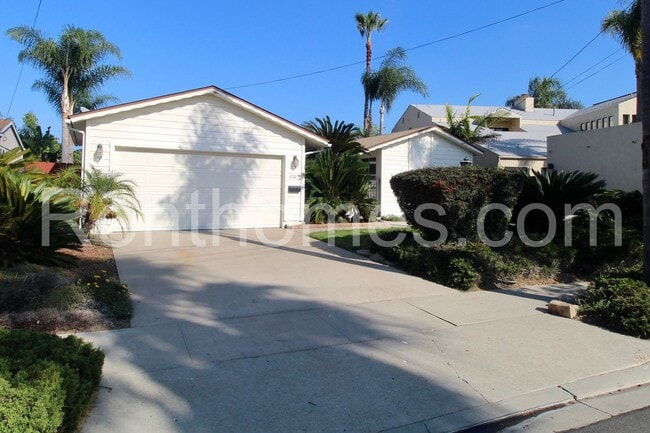 Building Photo - 2029 Goshawk St