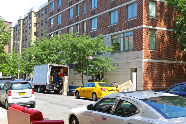 Photo - The Yorkfield