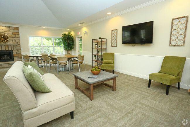 Interior Photo - Canterbury East Apartments