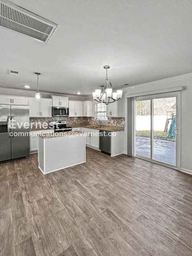 Photo - 6777 Capstone Ct