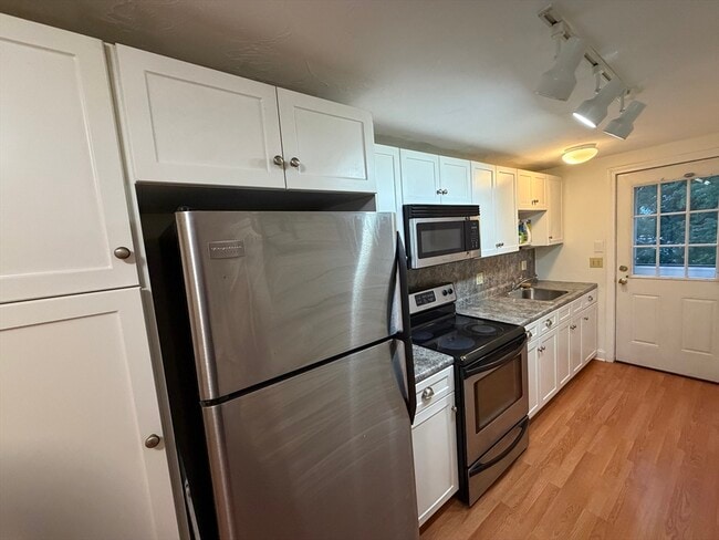 Photo - 15 Chestnut St