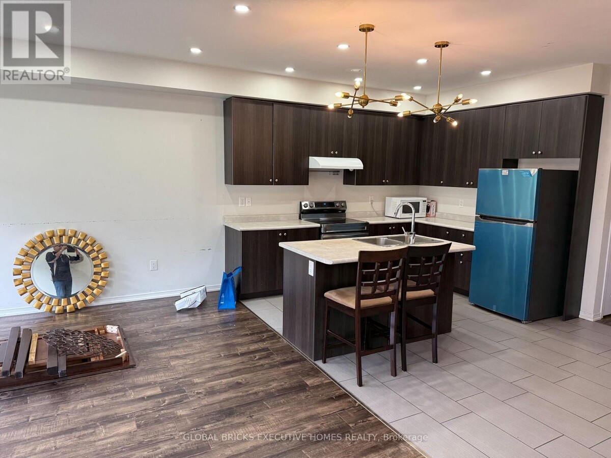 Photo - 8080 Blue Ash Ln