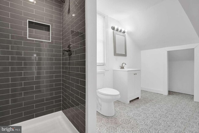 Photo - 38 Brenwal Ave