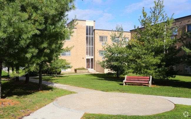 Park Lane East - Park Lane East