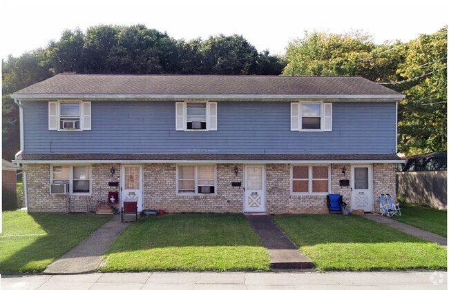 Building Photo - 319 N 6th St Unit B Rental