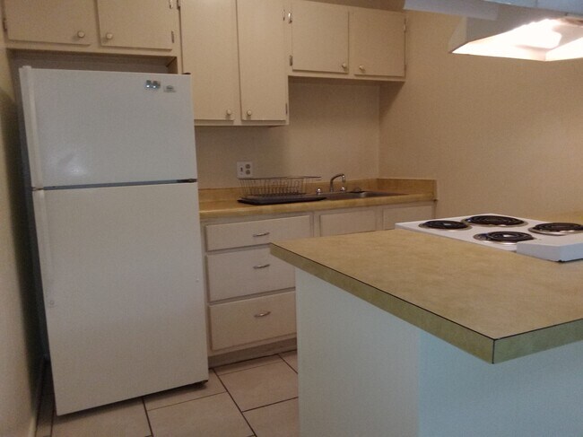 Photo - 3139 Addison St Unit #2